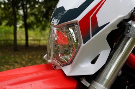 Мотоцикл SKYBIKE CRDX 200 19-16 ( линейка 2024 года )