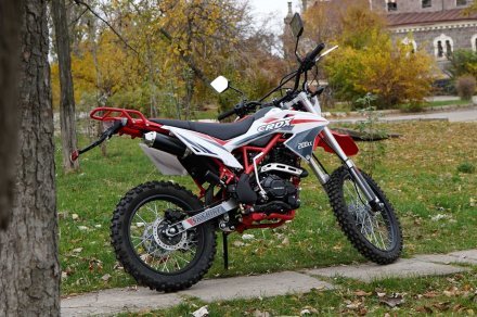 Мотоцикл SKYBIKE CRDX 200 19-16 ( линейка 2024 года )