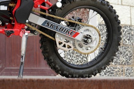 Мотоцикл SKYBIKE CRDX 200 19-16 ( линейка 2024 года )