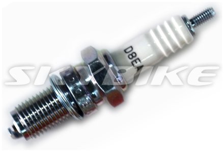 Свічка запалювання NGK D8EA на мотоцикл WOLF-200, DRAGON-200, LIGER-200, skymoto MATADOR-200, Китай