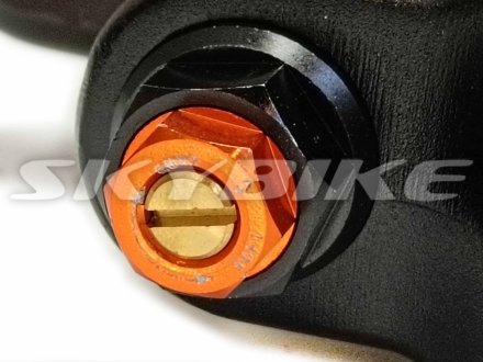 Амортизатор задний на мотоцикл KAYO T2 PRO, регулируемый, оригинал, Китай Амортизатор задний на мотоцикл KAYO T2 PRO, регулируемый, оригинал, Китай