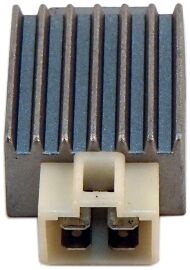 Регулятор напруги, нові оригінальні запчастини на мопед, скутер, моторолер, 50 куб, 4 такт, DELTA-50, SIMPLE-50, VISTA-50, skymoto HAPPY-50, OUTMAN-50, Китай Регулятор напруги, нові оригінальні запчастини на мопед, скутер, моторолер, 50 куб, 4 такт, DELTA-50, SIMPLE-50, VISTA-50, skymoto HAPPY-50, OUTMAN-50, Китай