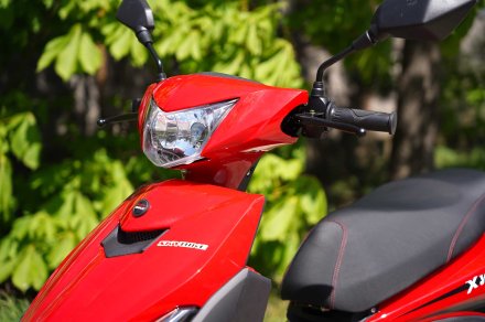 Скутер SKYBIKE XJ 150 Скутер SKYBIKE XJ 150