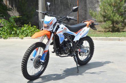 Мотоцикл SKYBIKE CRDX 200 21-18 ( линейка 2024 года )