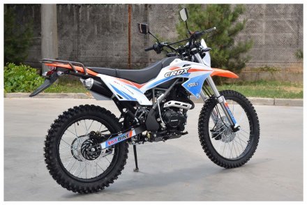 Мотоцикл SKYBIKE CRDX 200 21-18 ( линейка 2024 года )