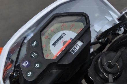 Мотоцикл SKYBIKE CRDX 200 21-18 ( линейка 2024 года )