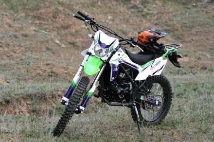 Мотоцикл SKYBIKE CRDX 200 21-18 ( линейка 2024 года )