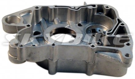 Картер правый 125-150сс GY6, новые оригинальные запчасти на мопед, скутер, мотороллер skymoto  PATROL-125, PATROL-125, SKYSTAR-125, DIAMOND-125, skybike MASTER-150, PATROL-150, QUEST-150