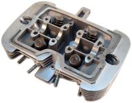 Головка циліндра в зборі з клапанами, нові оригінальні запчастини на мотоцикл skymoto EAGLE 250, Китай. Головка циліндра в зборі з клапанами, нові оригінальні запчастини на мотоцикл skymoto EAGLE 250, Китай.